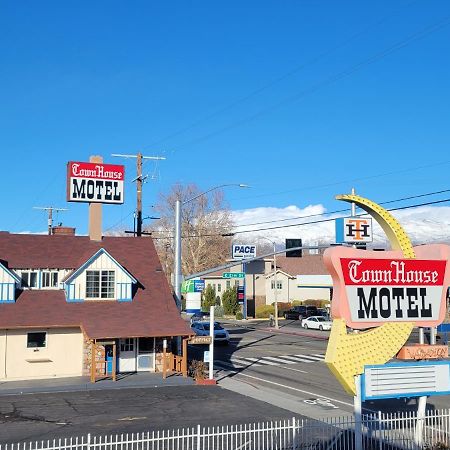 Townhouse Motel Bishop Esterno foto